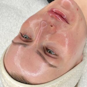 Glass Facial Masterclass (Lifetime Access!)